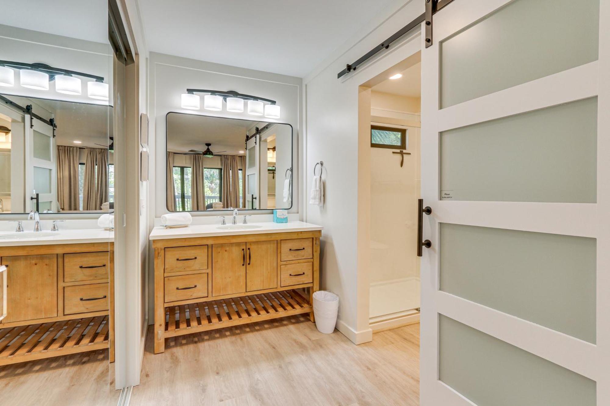 Modern Hilton Head Retreat Walk To Beach And Golf! Hilton Head Island Eksteriør bilde