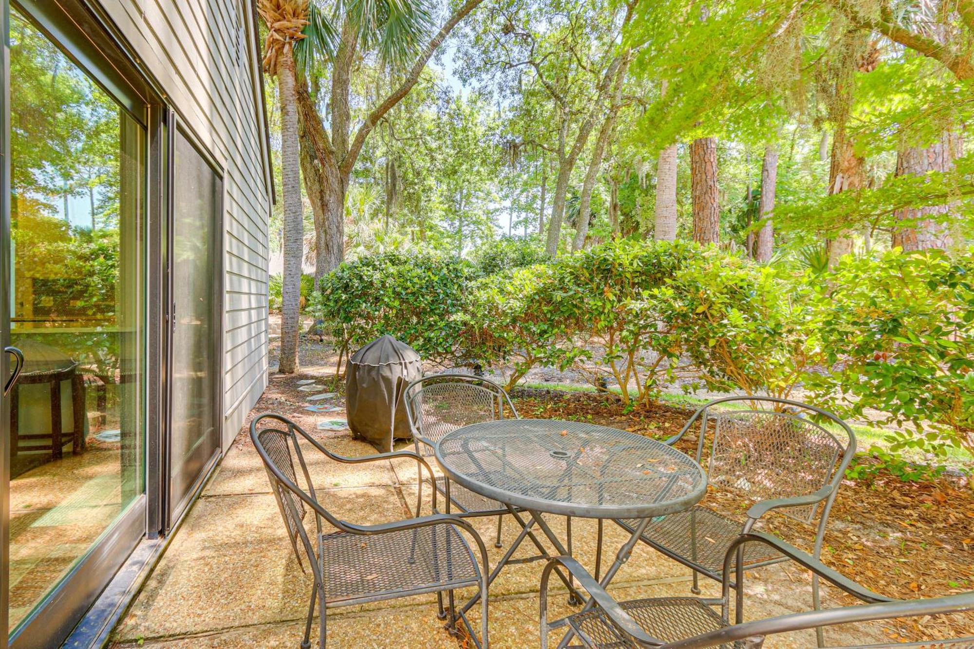 Modern Hilton Head Retreat Walk To Beach And Golf! Hilton Head Island Eksteriør bilde